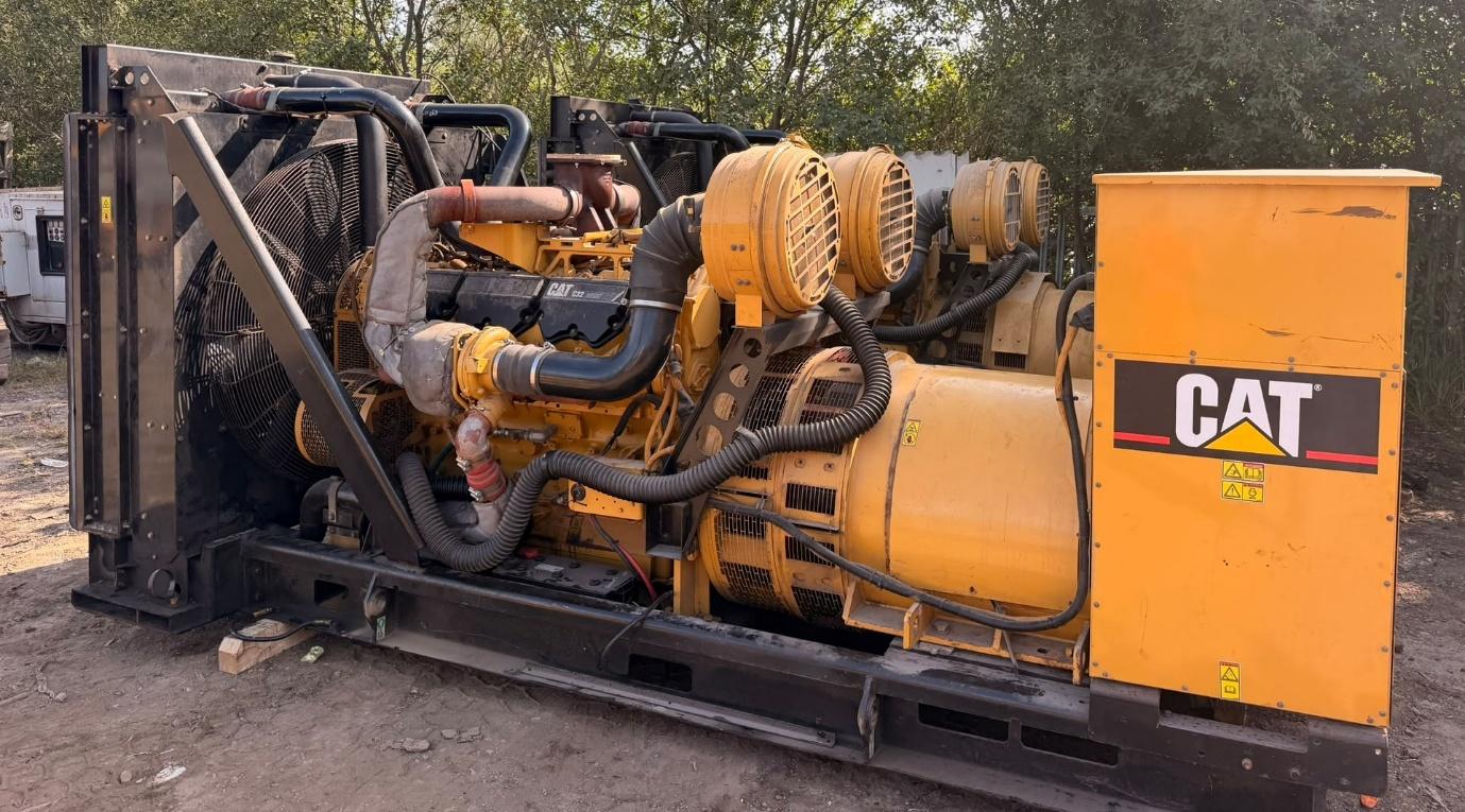 1000 kVA Caterpillar C32 Used Diesel Generator, 2007, Open Type Set