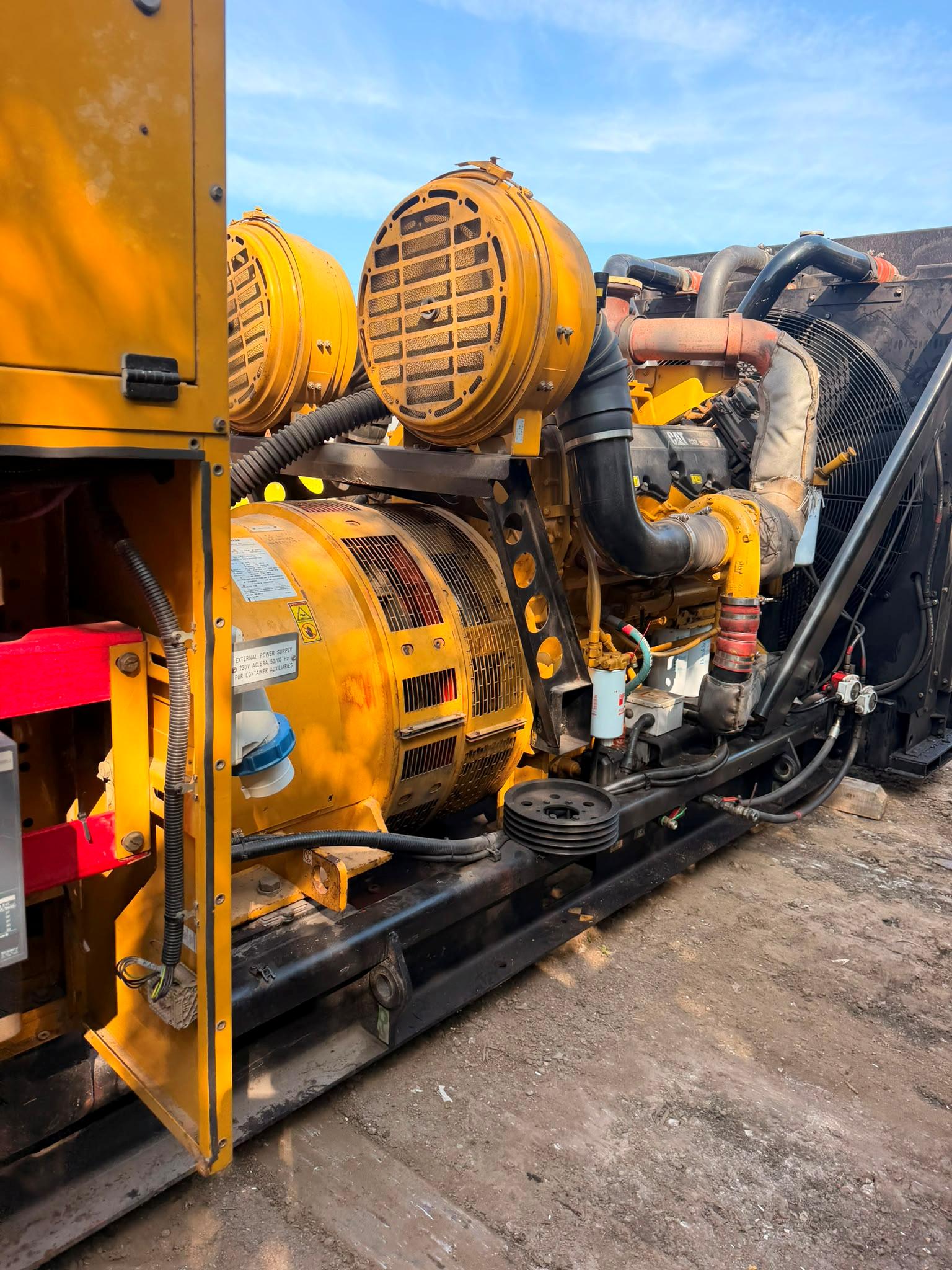 Generator side view - 2007 Caterpillar C32 used generator