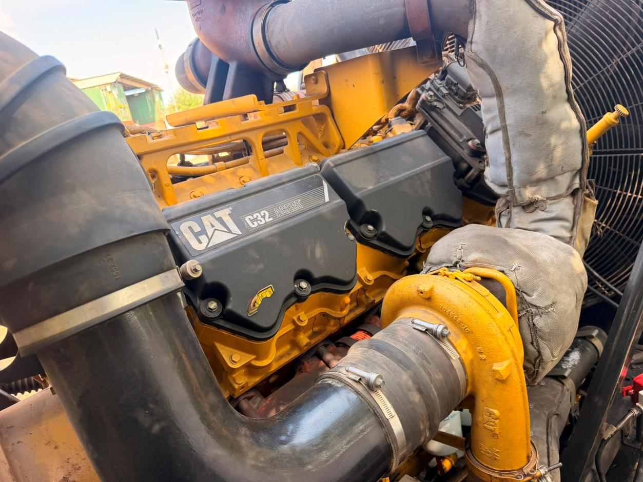 Engine components - 2007 Caterpillar C32 used generator