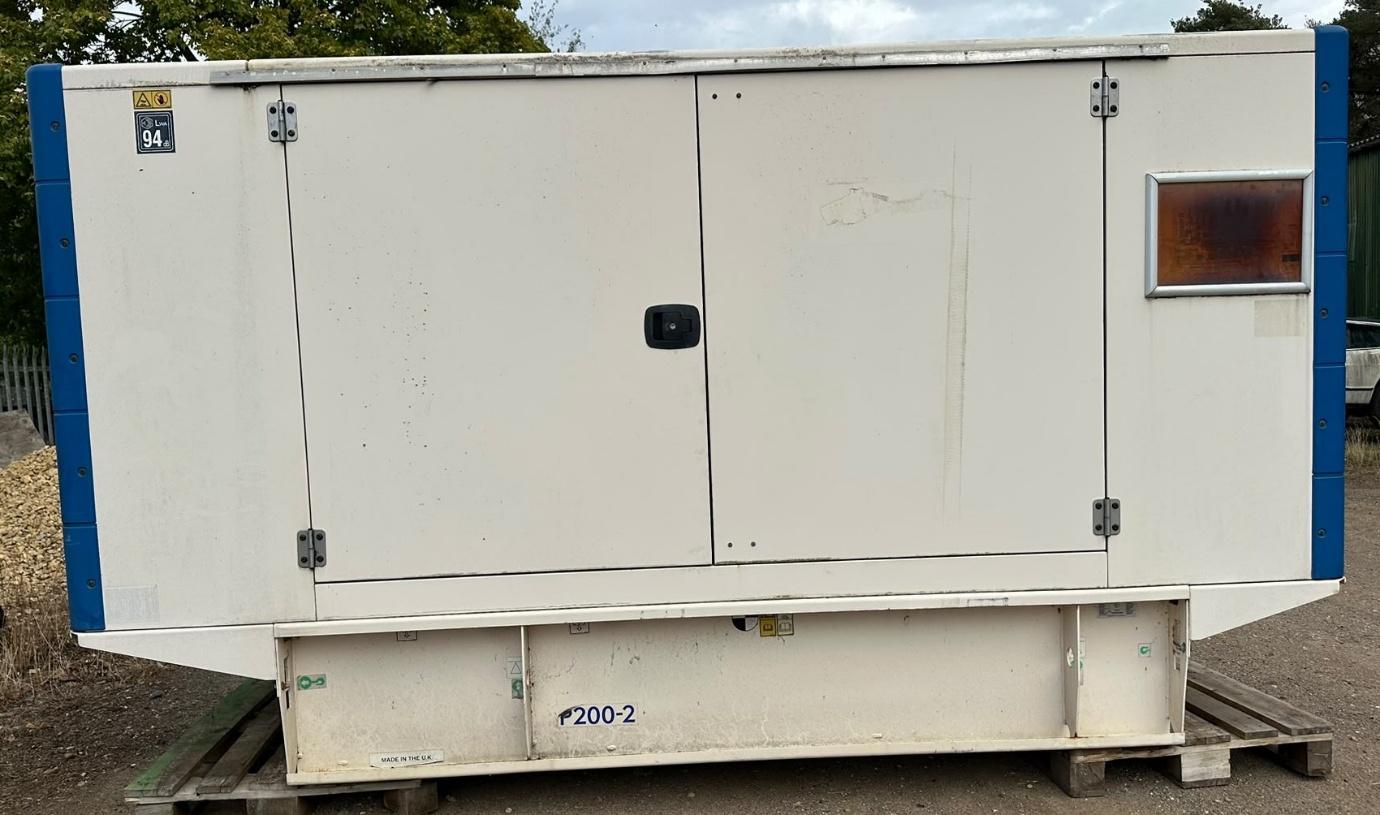 Opposite side of acoustic canopy - 2012 FG Wilson P200-2 used generator
