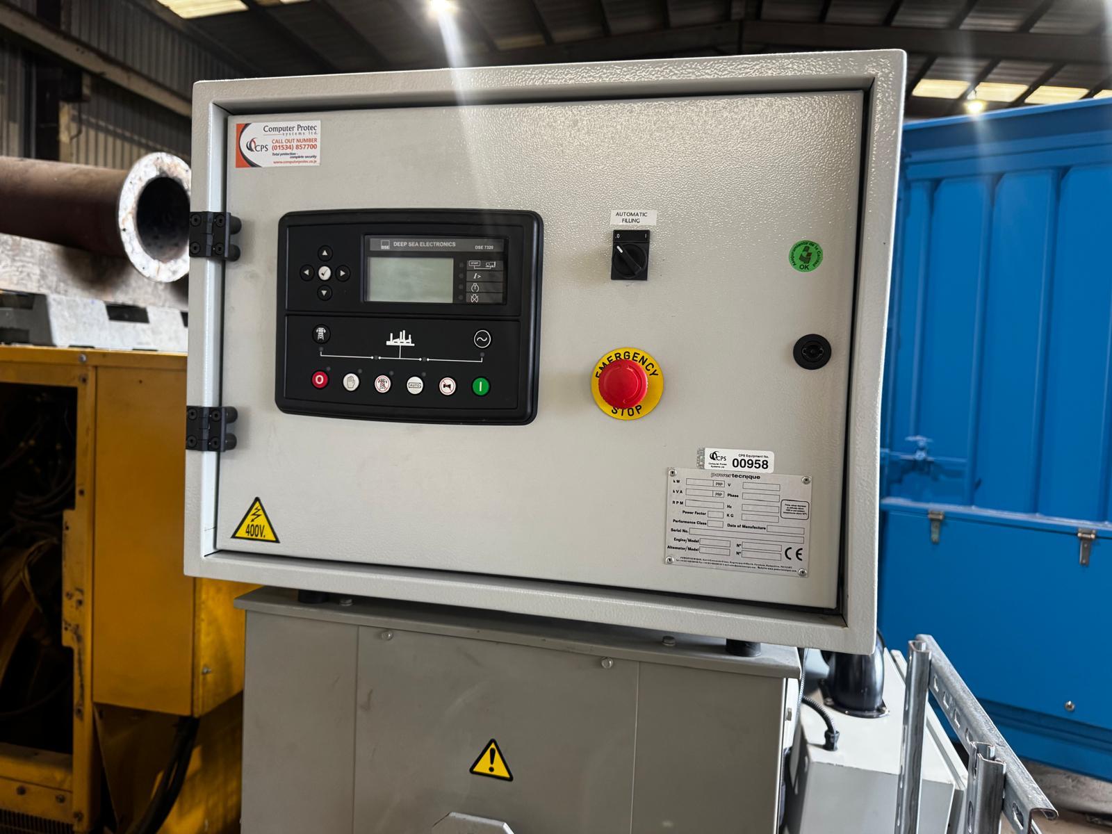 Mounted DSE control panel - 2008 Volvo 150 kVA used generator